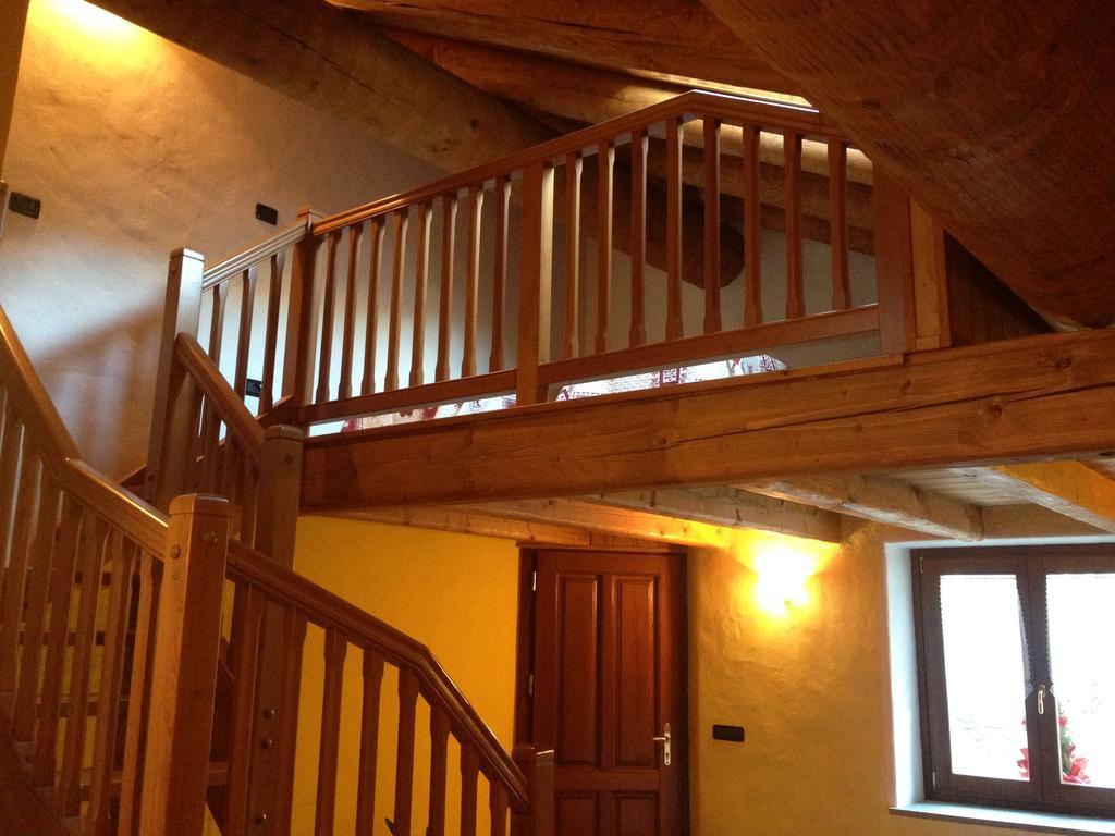 Maison Des Challant Challand Saint Victor المظهر الخارجي الصورة